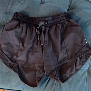 navy lululemon shorts
